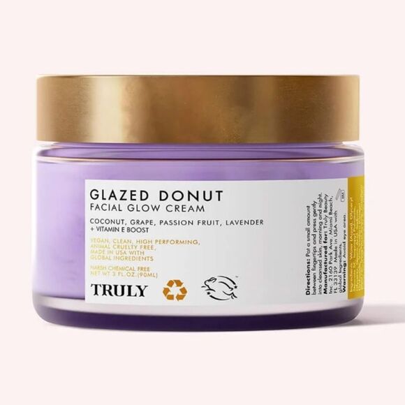 NWT New Truly Glazed Donut Facial Glow Cream Moisturizer Skin Care - Picture 1 of 15